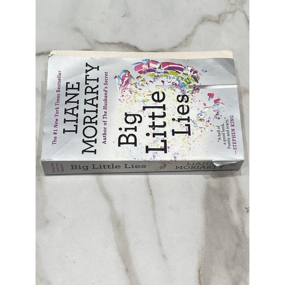 Big Little Lies - By Moriarty, Liane Paperback Novel Book - Picture 2 of 5